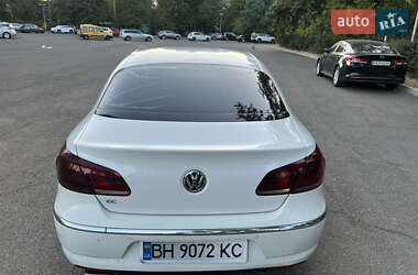 Купе Volkswagen CC / Passat CC 2012 в 