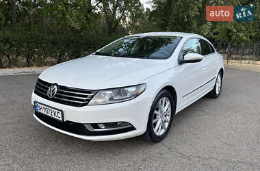 Купе Volkswagen CC / Passat CC 2012 в 