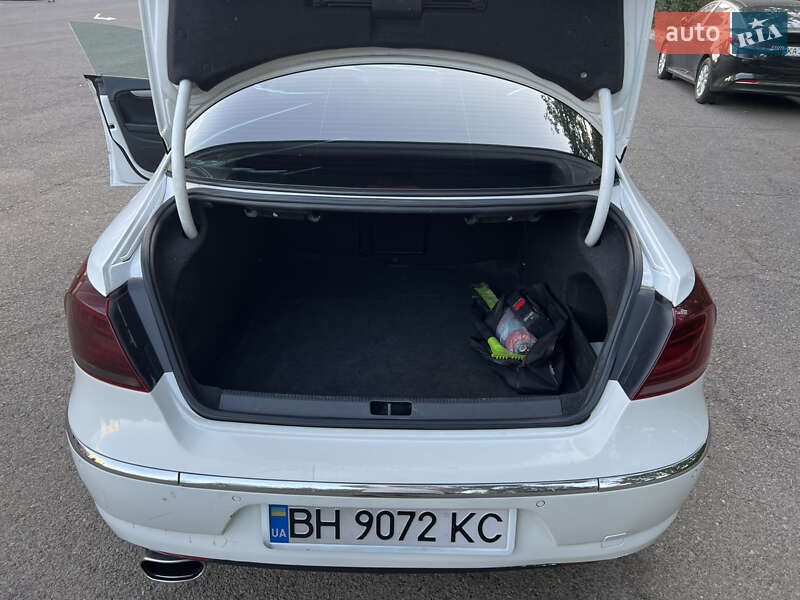 Купе Volkswagen CC / Passat CC 2012 в Одессе