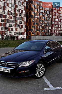 Купе Volkswagen CC / Passat CC 2010 в Киеве