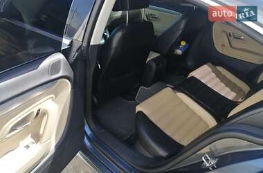 Купе Volkswagen CC / Passat CC 2013 в 