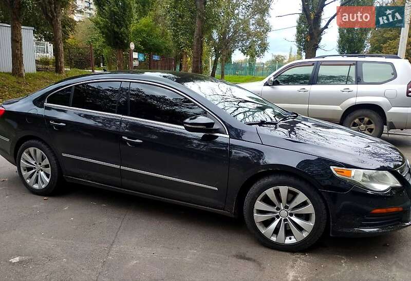 Volkswagen CC / Passat CC 2011