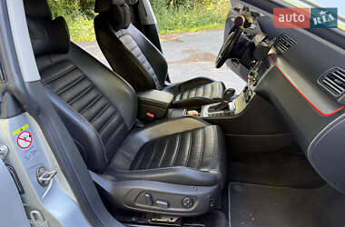 Купе Volkswagen CC / Passat CC 2011 в 