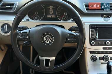 Купе Volkswagen CC / Passat CC 2013 в 