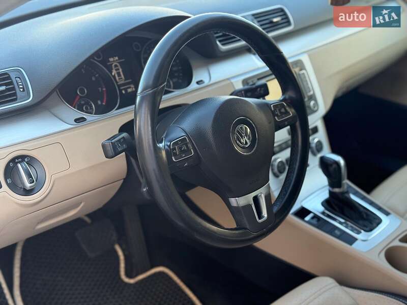 Купе Volkswagen CC / Passat CC 2013 в Одессе