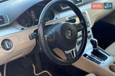 Купе Volkswagen CC / Passat CC 2013 в 