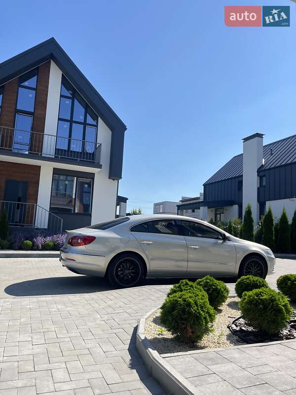 Volkswagen CC / Passat CC 2011