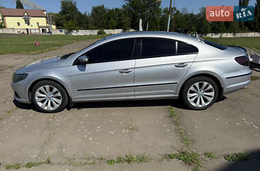 Купе Volkswagen CC / Passat CC 2011 в 