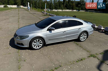 Купе Volkswagen CC / Passat CC 2011 в 