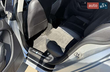 Купе Volkswagen CC / Passat CC 2011 в 