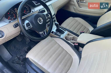 Купе Volkswagen CC / Passat CC 2012 в 