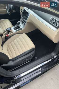 Купе Volkswagen CC / Passat CC 2013 в 