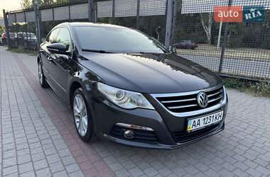 Купе Volkswagen CC / Passat CC 2010 в 