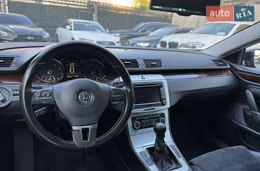 Купе Volkswagen CC / Passat CC 2010 в 