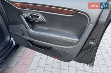 Купе Volkswagen CC / Passat CC 2010 в 