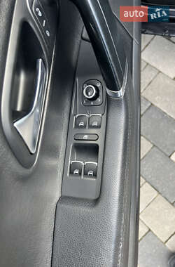 Купе Volkswagen CC / Passat CC 2010 в 