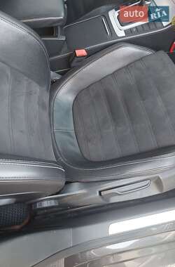 Купе Volkswagen CC / Passat CC 2016 в 