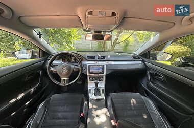 Купе Volkswagen CC / Passat CC 2009 в 