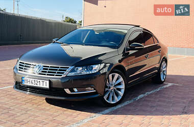 Купе Volkswagen CC / Passat CC 2012 в 