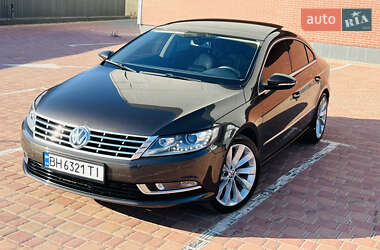 Купе Volkswagen CC / Passat CC 2012 в 