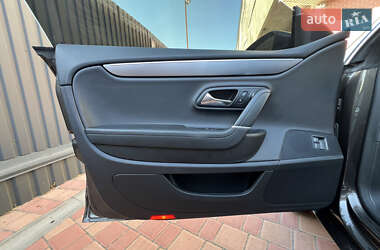 Купе Volkswagen CC / Passat CC 2012 в 