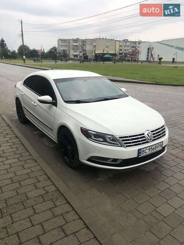 Купе Volkswagen CC / Passat CC 2012 в Львове