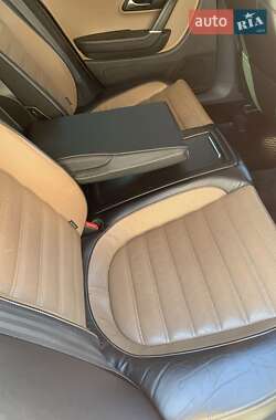 Купе Volkswagen CC / Passat CC 2010 в 
