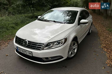 Купе Volkswagen CC / Passat CC 2012 в Вінниці