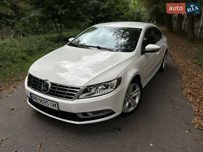 Купе Volkswagen CC / Passat CC 2012 в 