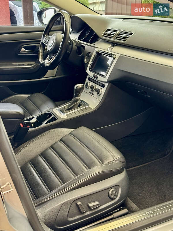 Купе Volkswagen CC / Passat CC 2013 в Харькове