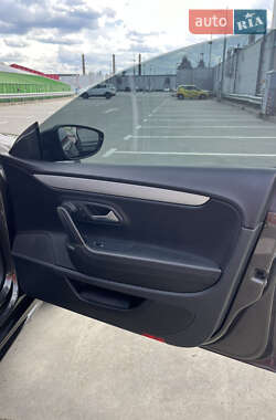 Купе Volkswagen CC / Passat CC 2015 в 