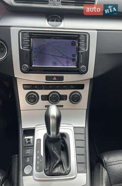 Купе Volkswagen CC / Passat CC 2015 в 
