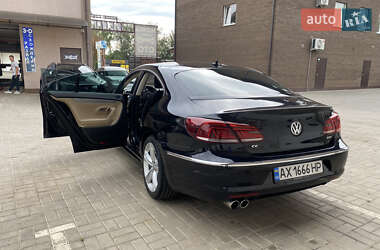 Купе Volkswagen CC / Passat CC 2013 в 
