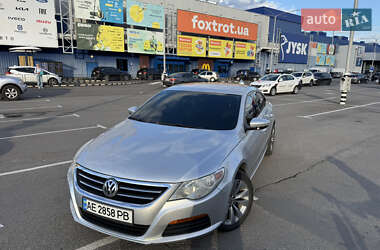 Купе Volkswagen CC / Passat CC 2011 в Дніпрі