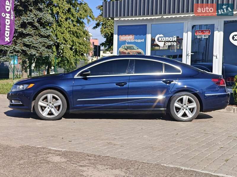 Купе Volkswagen CC / Passat CC 2013 в Львове