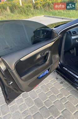 Купе Volkswagen CC / Passat CC 2011 в 