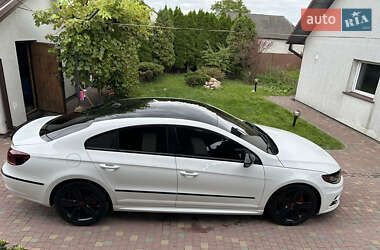 Купе Volkswagen CC / Passat CC 2015 в 