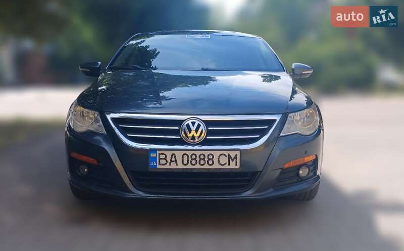 Купе Volkswagen CC / Passat CC 2011 в Кропивницком