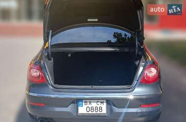 Купе Volkswagen CC / Passat CC 2011 в 
