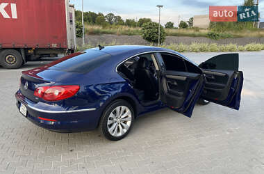 Купе Volkswagen CC / Passat CC 2010 в 