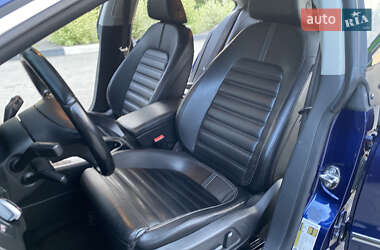 Купе Volkswagen CC / Passat CC 2010 в 