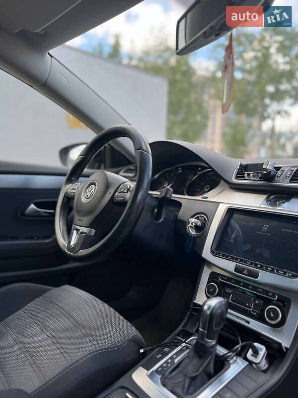 Купе Volkswagen CC / Passat CC 2011 в Черкассах