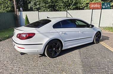 Купе Volkswagen CC / Passat CC 2011 в 