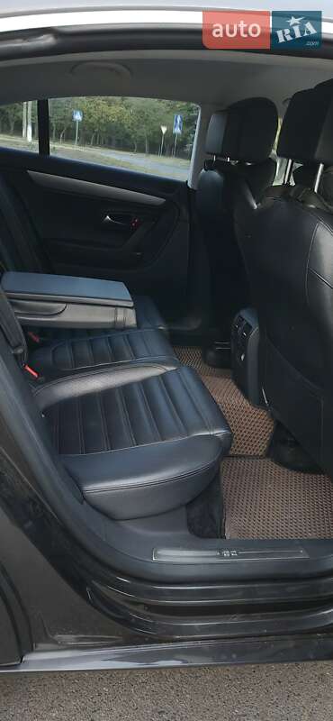 Купе Volkswagen CC / Passat CC 2016 в Николаеве