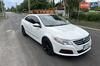 Купе Volkswagen CC / Passat CC 2011 в 