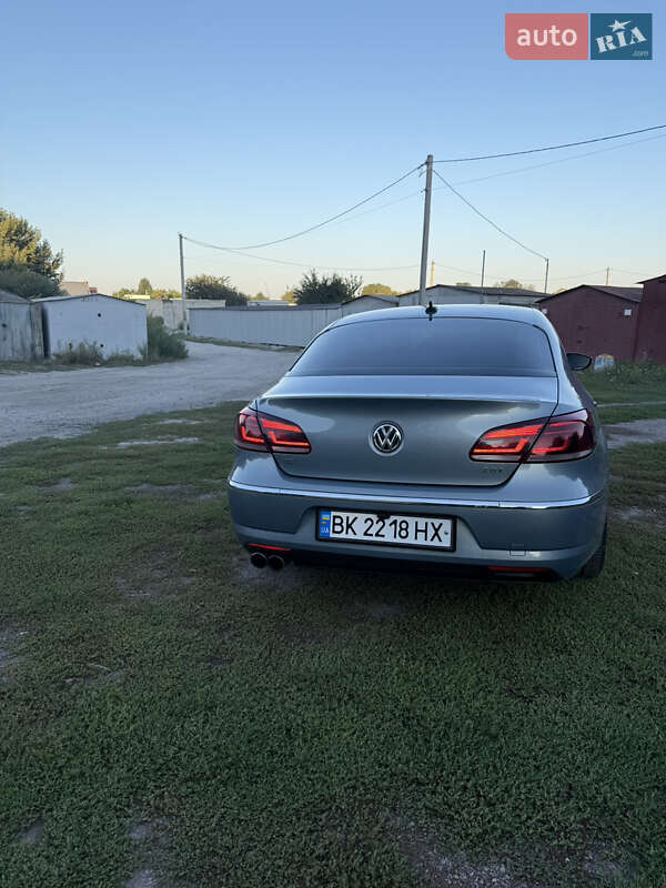 Купе Volkswagen CC / Passat CC 2012 в Кам'янському
