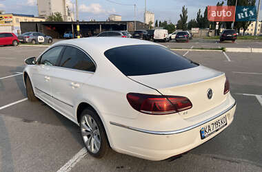 Купе Volkswagen CC / Passat CC 2012 в 
