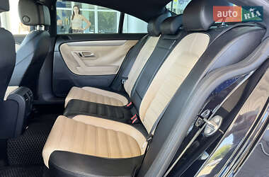 Купе Volkswagen CC / Passat CC 2014 в 