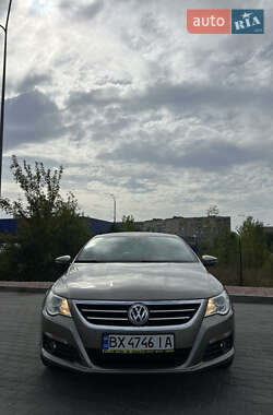Купе Volkswagen CC / Passat CC 2009 в 