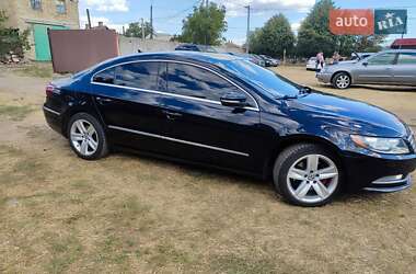 Купе Volkswagen CC / Passat CC 2015 в 